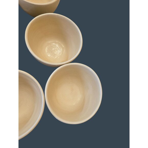 Set Of 8 Pottery Barn Sausalito Beige Stoneware Bowls - Picture 5 of 10